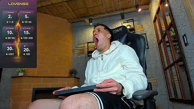 alexgiraldo  online show from 02.18.25