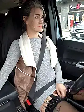 Snapshot of Lilmissvyx chatting on 01.22.25 Lilmissvyx online show from 01.22.25