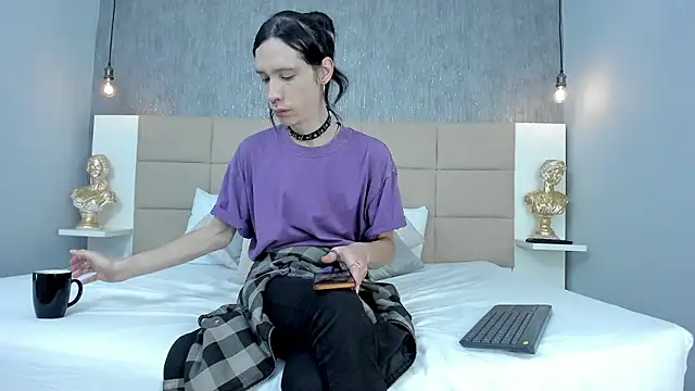 Snapshot of Hecatee_77 chatting on 03.12.26 Hecatee 77 online show from 03.12.26