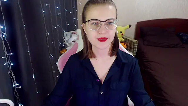 MissBrightShine online show from 01.19.25