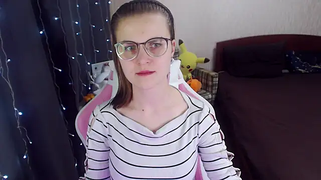 MissBrightShine online show from 02.07.25