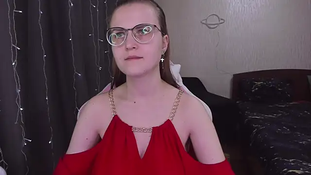 MissBrightShine online show from 03.04.25