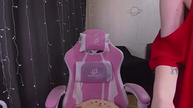 MissBrightShine online show from 03.07.25