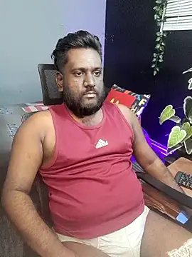 Snapshot of Rayansmith_ chatting on 10.28.25 Rayansmith online show from 10.28.25