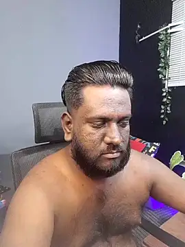 Snapshot of Rayansmith_ chatting on 10.29.25 Rayansmith online show from 10.29.25