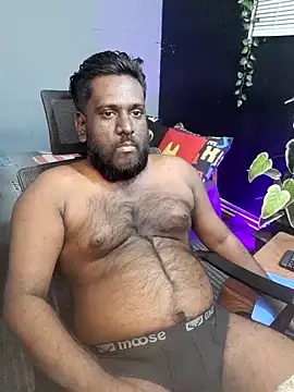 Snapshot of Rayansmith_ chatting on 10.31.25 Rayansmith online show from 10.31.25