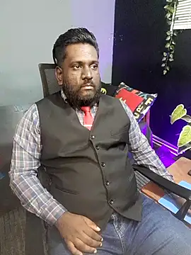 Snapshot of Rayansmith_ chatting on 10.31.25 Rayansmith online show from 10.31.25