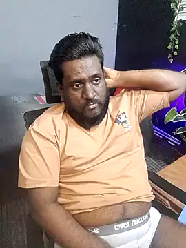 Snapshot of Rayansmith_ chatting on 11.16.25 Rayansmith online show from 11.16.25