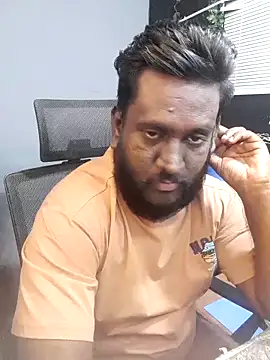 Snapshot of Rayansmith_ chatting on 11.20.25 Rayansmith online show from 11.20.25