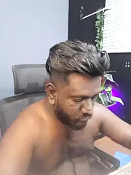 Snapshot of Rayansmith_ chatting on 12.02.25 Rayansmith online show from 12.02.25