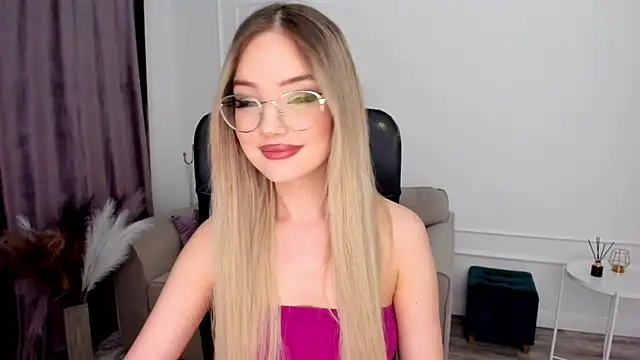 FloweryLove 1 online show from 01.17.25