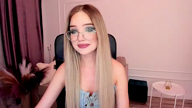 FloweryLove 1 online show from 01.24.25