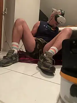 Snapshot of LeviXtreme chatting on 04.03.26 LeviXtreme online show from 04.03.26