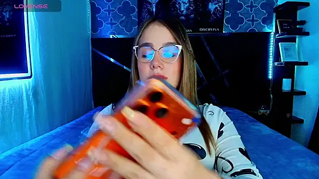 Zoe olsen online show from 02.01.26