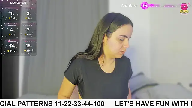 Snapshot of rouse_lili chatting on 10.31.25 rouse lili online show from 10.31.25