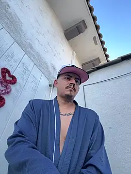 Snapshot of PeterGrandee chatting on 01.25.25 PeterGrandee online show from 01.25.25