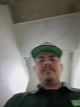 Snapshot of PeterGrandee chatting on 02.19.25 PeterGrandee online show from 02.19.25