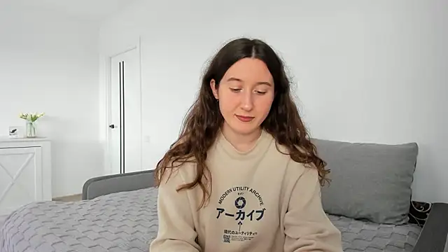 Snapshot of _Anna_Montana chatting on 10.16.25 Anna Montana online show from 10.16.25