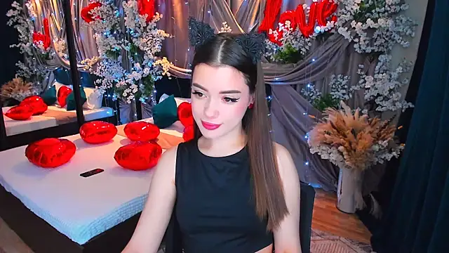 Snapshot of PutOnRepeat chatting on 02.16.25 PutOnRepeat online show from 02.16.25