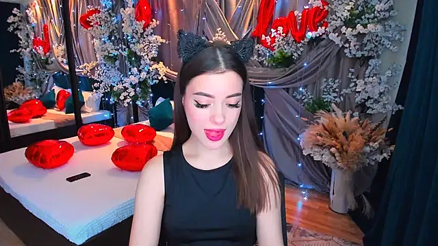 Snapshot of PutOnRepeat chatting on 02.16.25 PutOnRepeat online show from 02.16.25