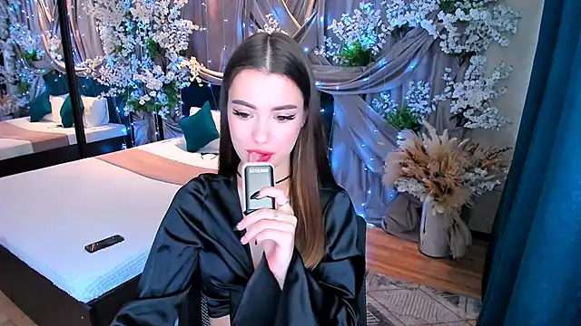 Snapshot of PutOnRepeat chatting on 03.16.25 PutOnRepeat online show from 03.16.25