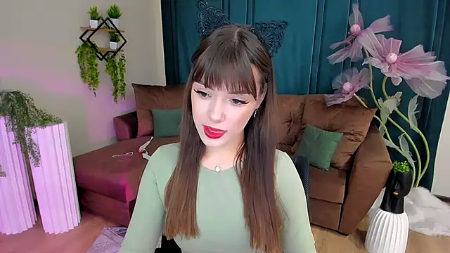 Snapshot of PutOnRepeat chatting on 09.19.25 PutOnRepeat online show from 09.19.25