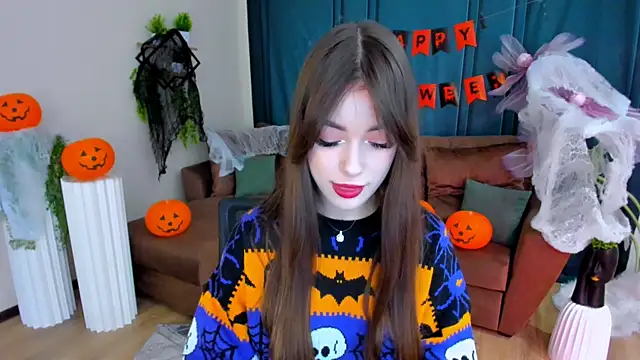 Snapshot of PutOnRepeat chatting on 10.29.25 PutOnRepeat online show from 10.29.25