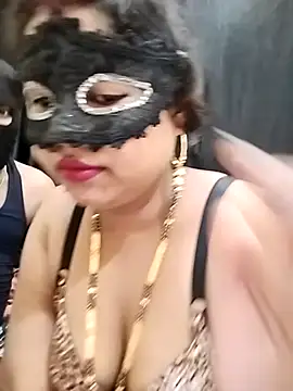 Snapshot of Something_61 chatting on 09.12.25 Something 61 online show from 09.12.25