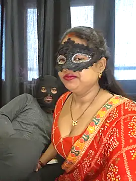 Snapshot of Something_61 chatting on 02.01.26 Something 61 online show from 02.01.26