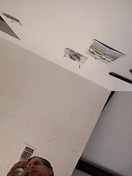 Snapshot of Peachestabby147 chatting on 09.23.25 Peachestabby147 online show from 09.23.25