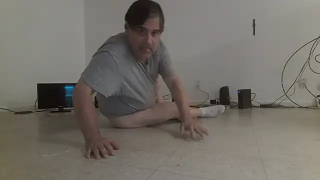 Snapshot of Peachestabby147 chatting on 10.10.25 Peachestabby147 online show from 10.10.25