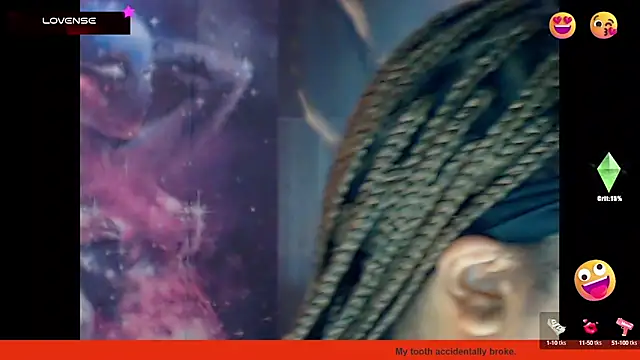 Snapshot of temptressbeauty24 chatting on 02.06.25 temptressbeauty24 online show from 02.06.25