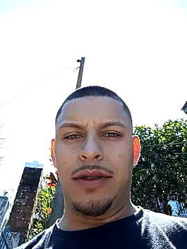 emrehliug12 online show from 09.11.25