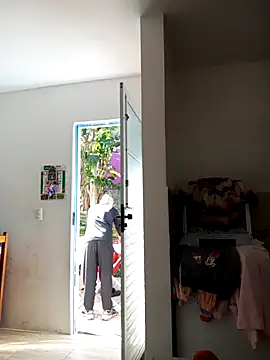 emrehliug12 online show from 09.24.25