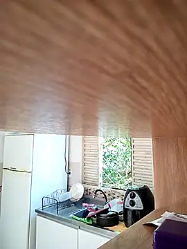 emrehliug12 online show from 11.18.25