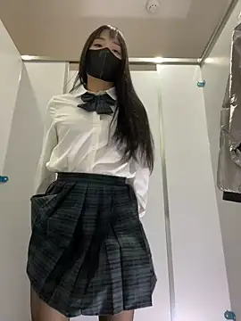 Asia-Lynn online show from 01.04.25