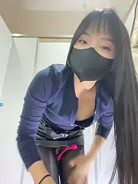 Asia-Lynn online show from 01.22.25