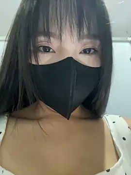 Asia-Lynn online show from 09.10.25