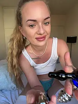 ElenaRebelle online show from 05.28.26