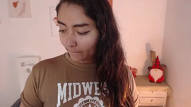  Kim  M online show from 12.28.24