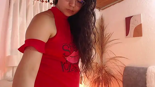  Kim  M online show from 04.27.26