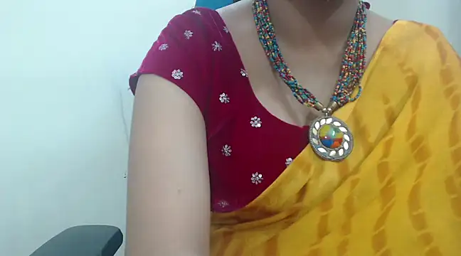 Lovely Siri 23 online show from 02.01.25