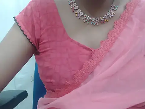 Lovely Siri 23 online show from 11.10.25