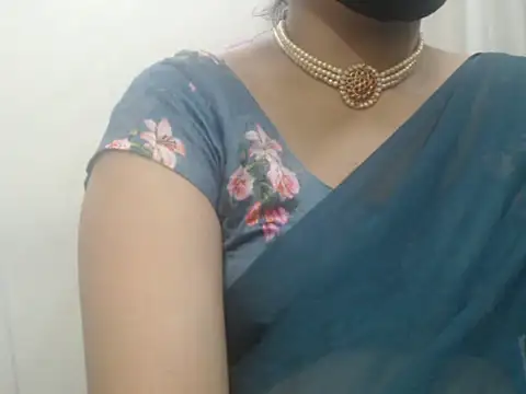 Lovely Siri 23 online show from 06.03.26