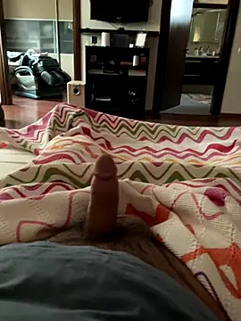 Snapshot of neugrg chatting on 09.27.25 neugrg online show from 09.27.25