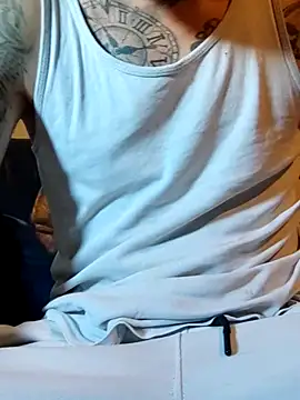 PIercingBoy38 online show from 10.16.25