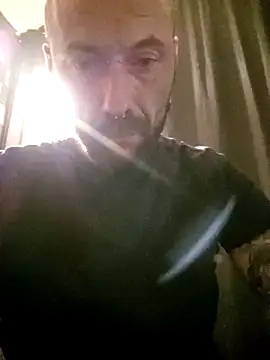 PIercingBoy38 online show from 11.28.25