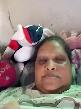 Valeria73 online show from 02.25.26