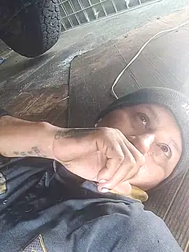 Snapshot of Somospareja1987 chatting on 02.21.26 Somospareja1987 online show from 02.21.26