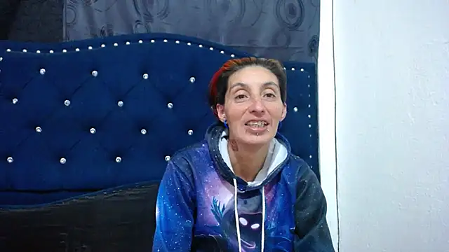 Snapshot of anyu1306 chatting on 12.30.24 anyu1306 online show from 12.30.24